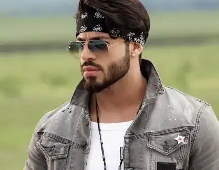 Фики кръшка на Гюлджан с богата любовница! Баща му го учи да не стои на сухо