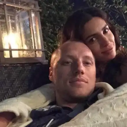 Гледайте, Иван Иванов черпи! Футболистът показа прашките на гаджето си