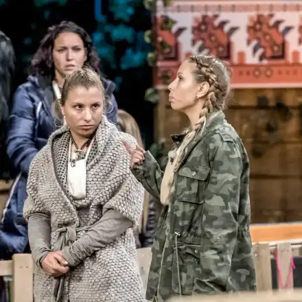 Колоритните близначки аут от „Фермата“