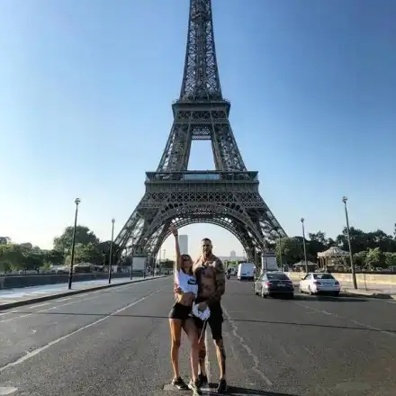 Любо Чука тренира на Айфеловата кула