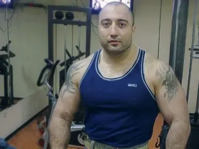 Митьо Очите се кипри в затвора