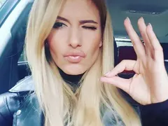 На Анелия ѝ се досвидя левче за зелена зона, заскобиха я в центъра на София