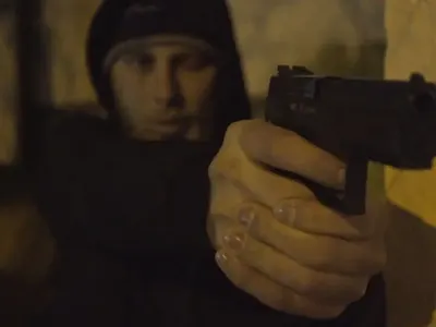 Простреляха известен рапър! Войната с големите продуцентски къщи и медии започна