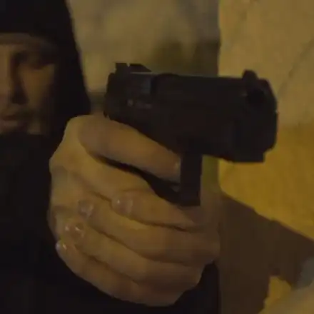 Простреляха известен рапър! Войната с големите продуцентски къщи и медии започна