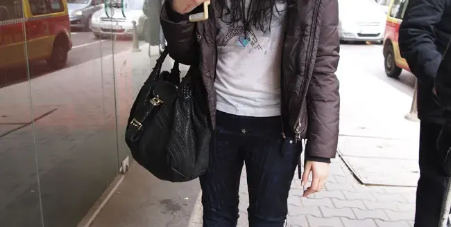 Щерката на Фатик става манекенка, влиза с гръм и трясък в модния бранш