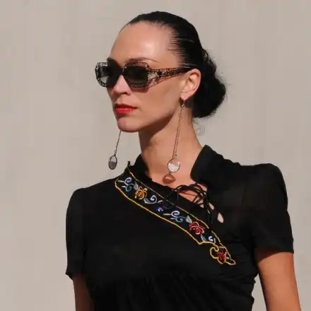 Удари го на живот! Мая Илиева върти любов с ТРИМА