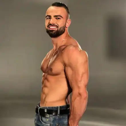 УНИКАЛНА СНИМКА! Ето го Ричард преди анаболите (Фото по-долу)