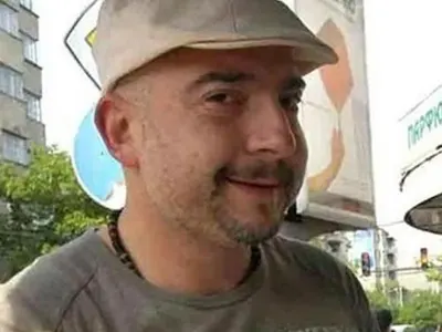 Вталеният Ути върти педалите из Царево