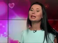 Кобилкина съвсем изтрещя! Вече се вживява като чародейка - прави и разваля магии