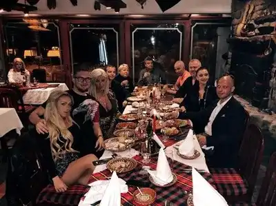 Андреа и Нора Недкова без мъже!