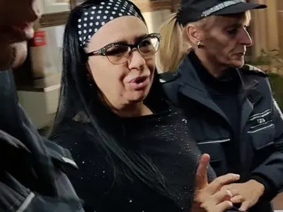 Анита Мейзер: Майка ми умря, като чу присъдата, а баща ми го блъсна кола! (+Още признания)