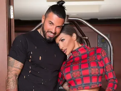 Благой, пари ли нямаш, че трябва Русата Златка да те приютява?