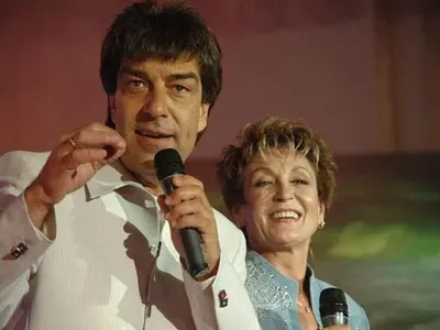 Ева кръшкала на Гого с двама любовници