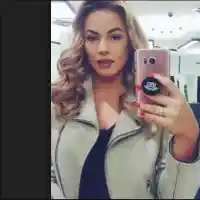 Жени Джаферович маха излишната кожа с операция