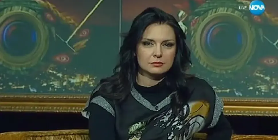 Жени Калканджиева се поду от филъри