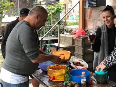 Жени Калканджиева вари лютеница