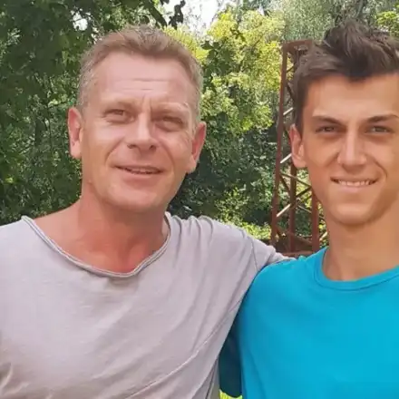 Къци Вапцаров уреди сина си в „Откраднат живот“! Мариан Бачев го подготви за сериала