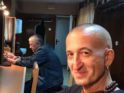 Какво става с Дони? Ребрата му ИЗСКОЧИХА! (Шокираща снимка)