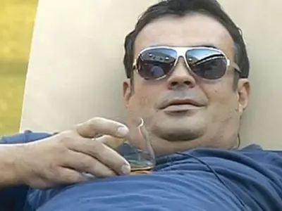 Ласкин изписан от Втора градска, вече пуска шегички, хепатитът му е овладян