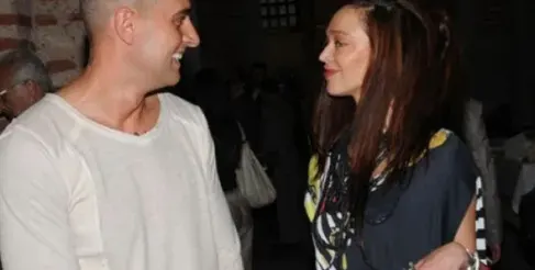 Любовник на Мая Илиева върти милионите й в Кипър! Вдовицата на Главния купи хотел на Ники Шванца