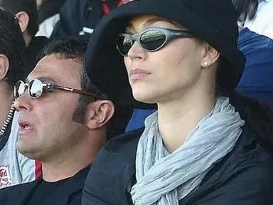 Мая Илиева завладя курорт в Доминикана! Вдига статуя на Жоро в Пунта Кана