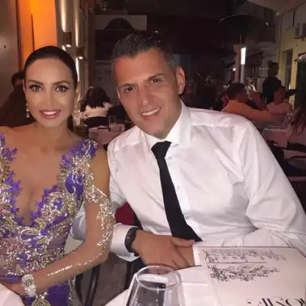 Мъжът на Гуркова убит заради дрога, красавицата тръгна с охрана, трепери за живота си