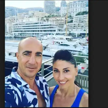 Милена Шаркова показа новия си