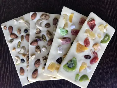 „Мисис Европа“ създава произведения на изкуството от шоколад (Снимки)