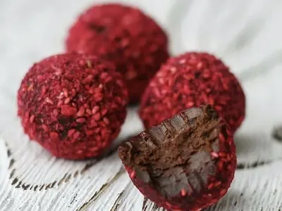 „Мисис Европа“ създава произведения на изкуството от шоколад (Снимки)