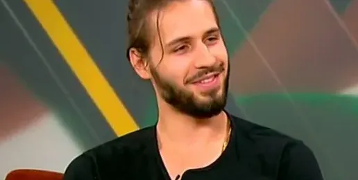 Папи Ханс печели „Брадъра“!