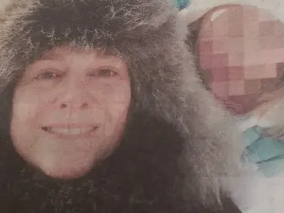 Параскева Джукелова в Москва с детенцето