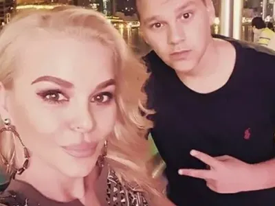 По примера на Стораро и ДесиСлава бута сина си в чалгата! Записа първото си парче