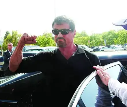 Приеха Рамбо спешно в Правителствена болница (Вдигнали го на крака за часове)