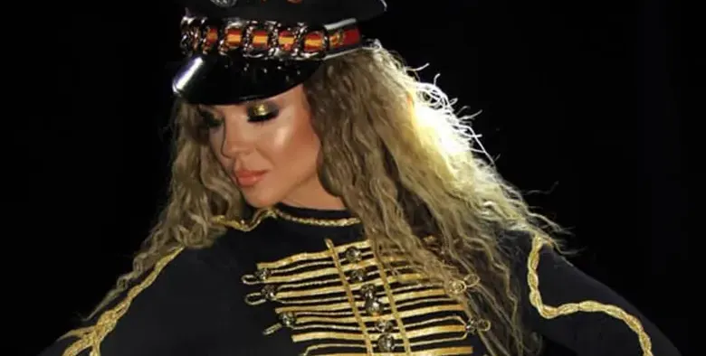 Райна окраде Бионсе, копира 7 визии на поп кралицата (Снимки)