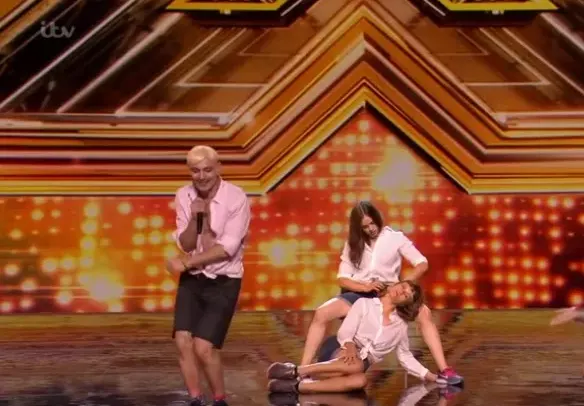 Сагата свърши! Изгониха скандалния Иво Димчев от X-factor Англия