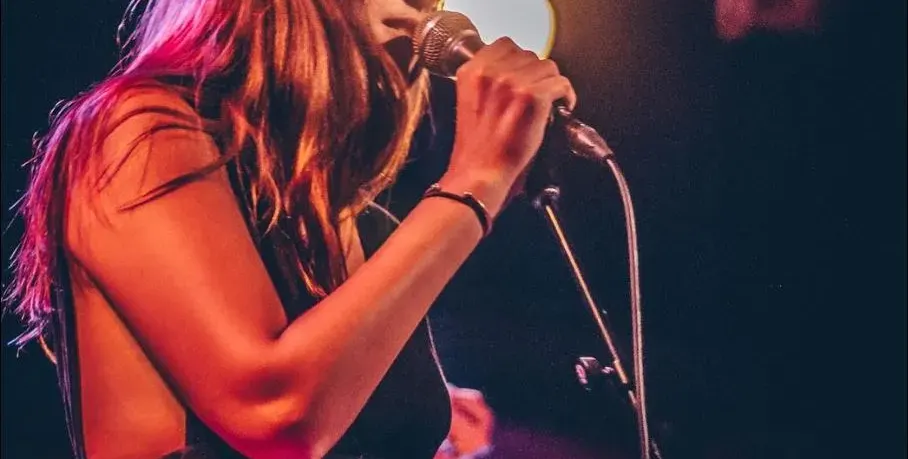 Внучката на Царя стана новата Адел