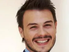 Пияницата Цецо Тотото пак шеф в Народния