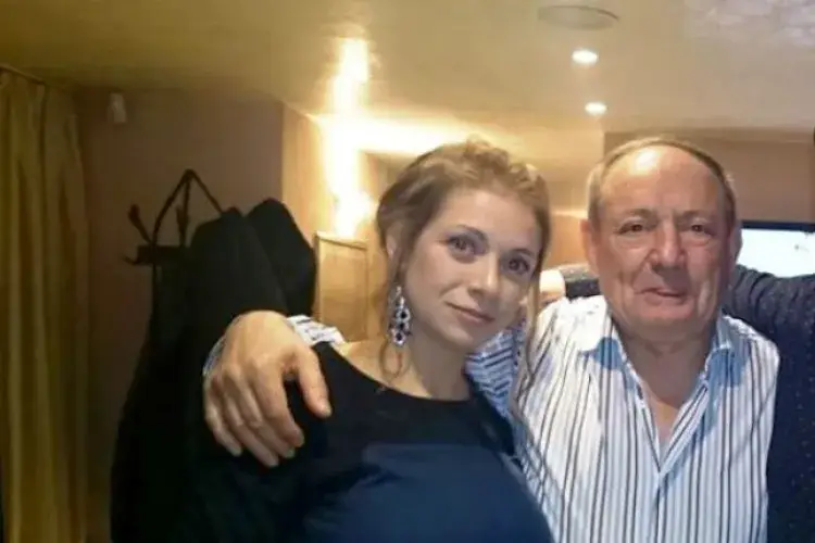 Бившият на Кристина Радичева Уейн Кембъл: Дъщерята  на Антон Радичев, пипна срамна болест след изневяра!