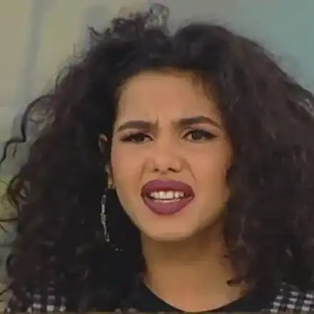 Близначката Алекс се радва на близначки (ФОТО)