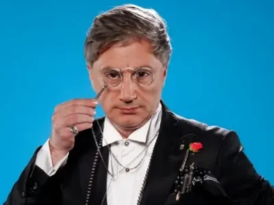 Денди има антики за 1 милион - гладувал, за да харчи за скъпото си хоби