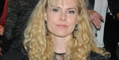 Деси Банова за месец свали килата от раждането (Фото в галерията)