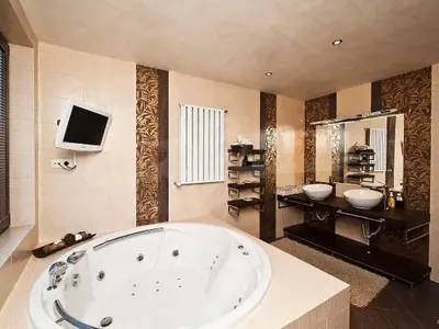 Ексклузивно в HotArena! Изцица ли Русата Златка гаджето си? Благо Зъбаря спешно продава къщата си в Горна Баня за 690 000 евро! (УНИКЛАНИ СНИМКИ от имота)