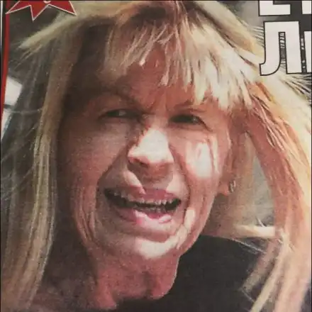 Ето я Лили без грим (Шокираща снимка)