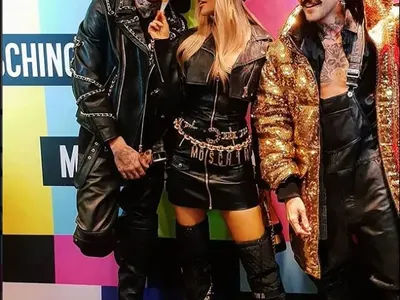 Галена храни рапъри в устата