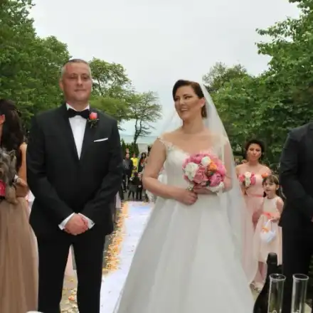 Жената на Божидар Лукарски го заряза