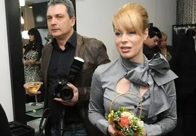 Жоро Торнев води Мира на почивка! Потърсил й сметка защо е разкрила за изневерите му  ефир