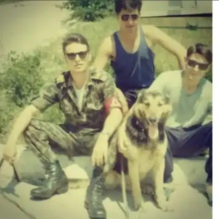 Любо Нейков–слаб войник с коса