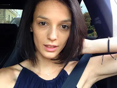 Луиза Григорова пазарува на аварийки