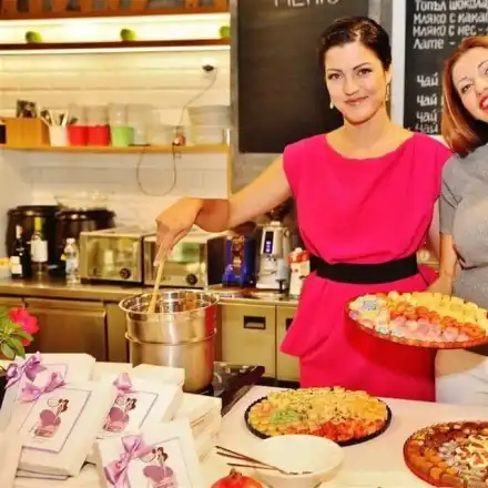 Миски разкриват тайните на шоколада и здравословното хранене в сладка работилничка за деца