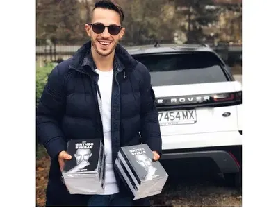 Наум Шопов написа буквар по фитнес! Издава хитринките си за тренировките